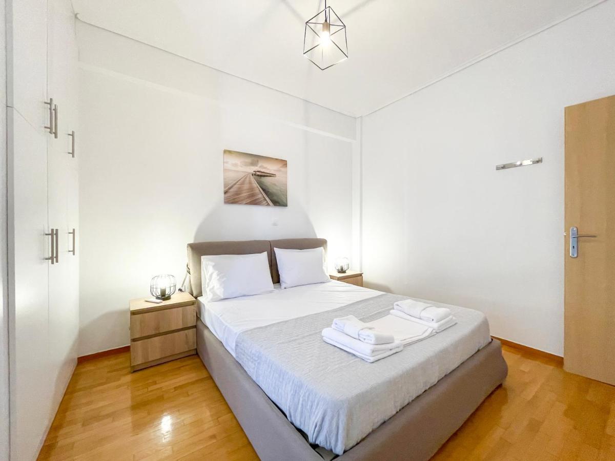 Aristotelous Sunny 118Sqm Apt In Viktoria Athens Exterior photo